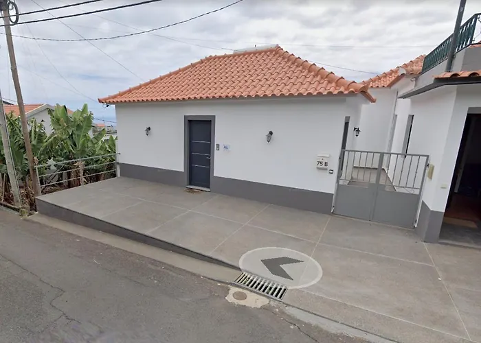 Сasa de vacaciones Lucas House